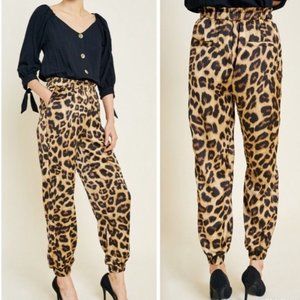 Jogger style polyester pants with pockets 103
